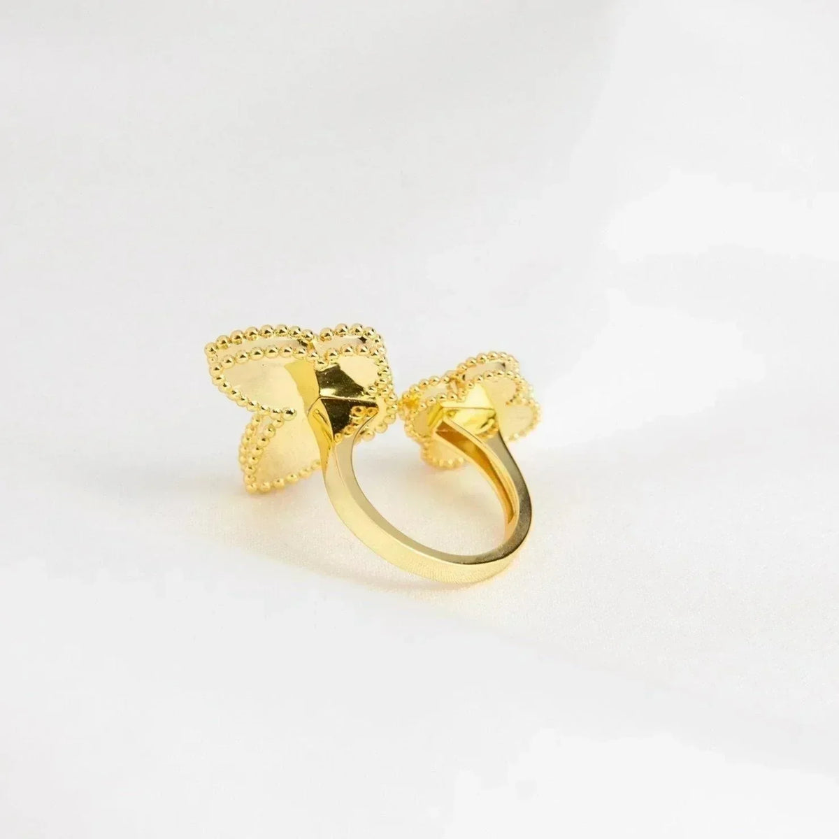 [⭐Shinejoy]LUCKY BETWEEN THE FINGER RING