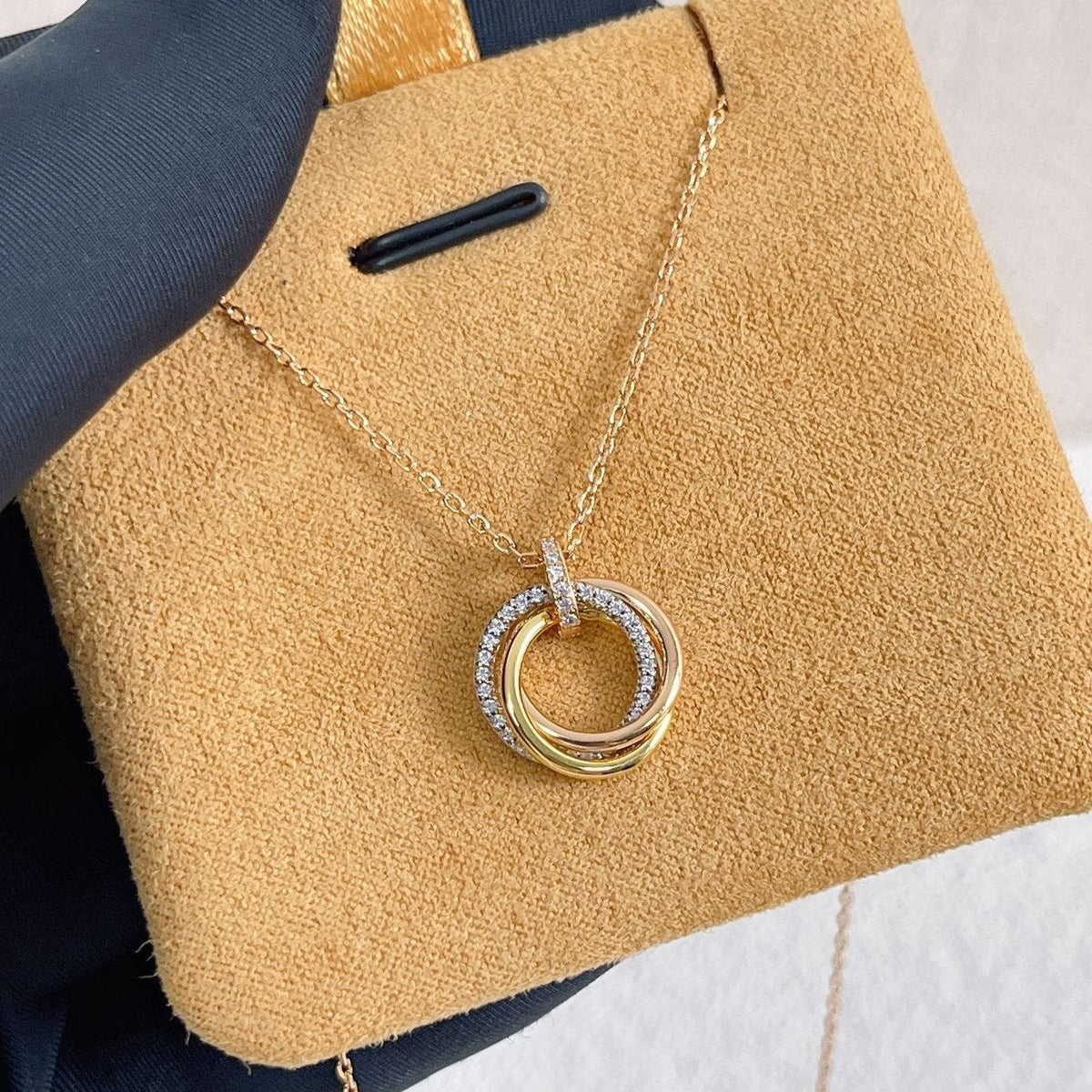 [⭐Shinejoy]TRINITY NECKLACE SILVER GOLD PINK GOLD DIAMONDS