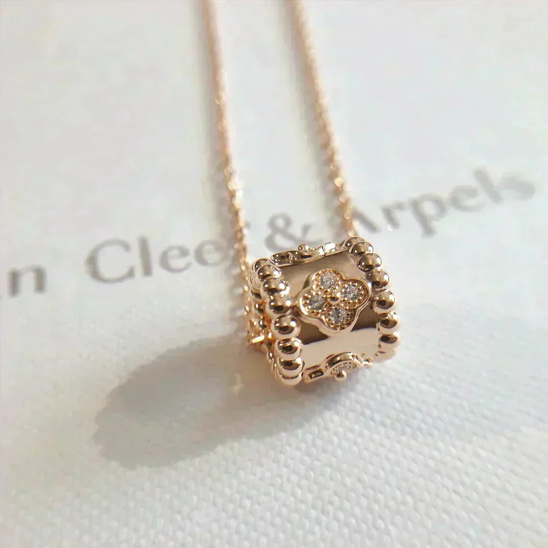 [⭐Shinejoy]PERLEE PEDANT NECKLACE GOLD / ROSE GOLD