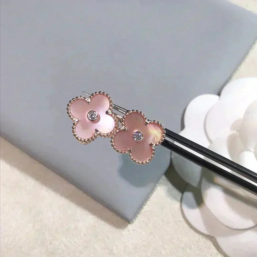 [⭐Shinejoy]CLOVER MEDIUM 1 MOTIFS  PINK MOP DIAMOND EARRINGS