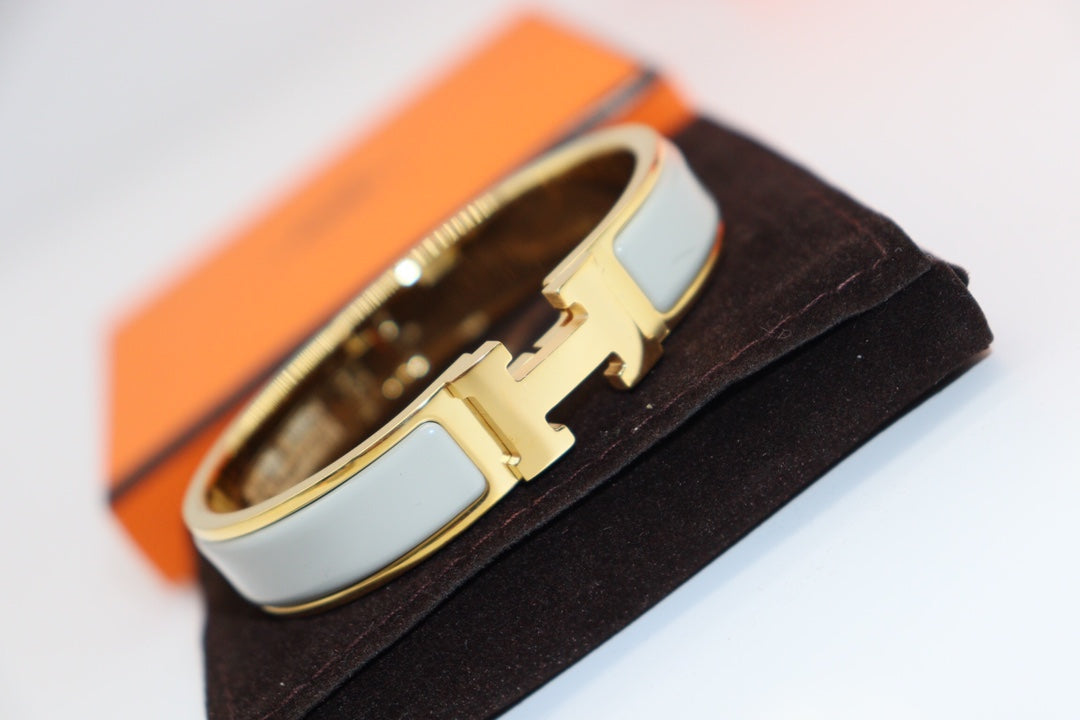[⭐Shinejoy]H LIGHT BLUE BRACELET