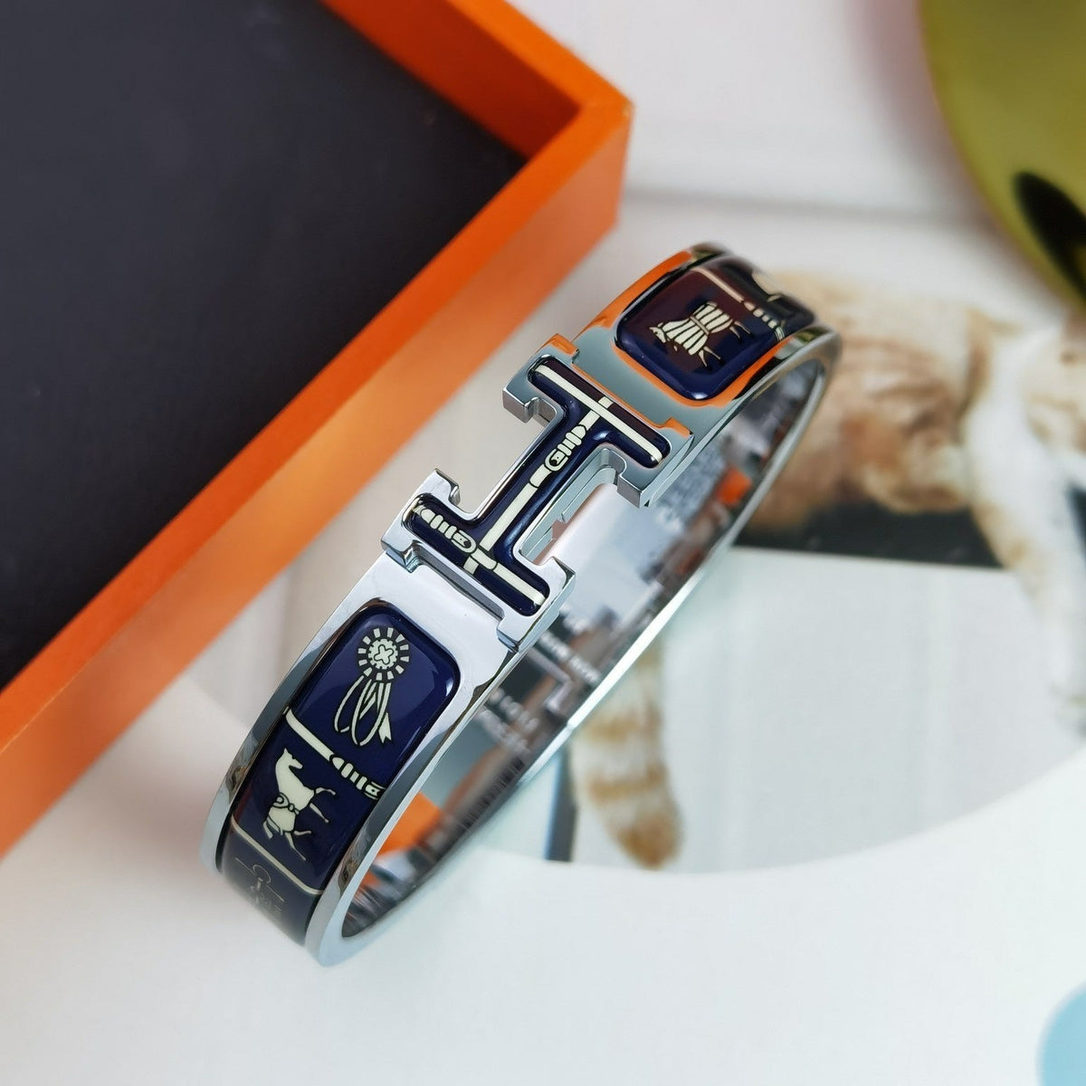[⭐Shinejoy]H COUVERTURES DARK BLUE BRACELET