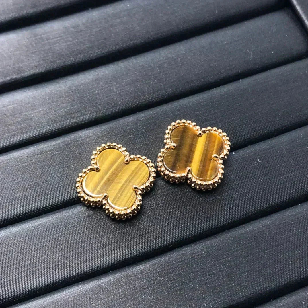 [⭐Shinejoy]CLOVER MEDIUM 1 MOTIFS TIGER EYE EARRINGS