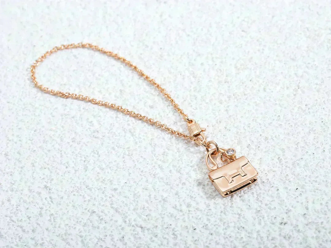 [⭐Shinejoy]AMULETTE PEDANT ROSE GOLD NECKLACE