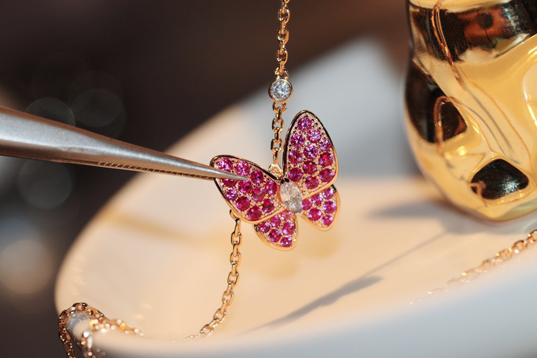 [⭐Shinejoy]BUTTERFLY RED DIAMOND ROSE GOLD NECKLACE