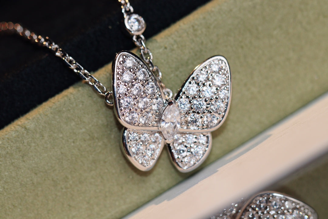 [⭐Shinejoy]BUTTERFLY DIAMOND NECKLACE