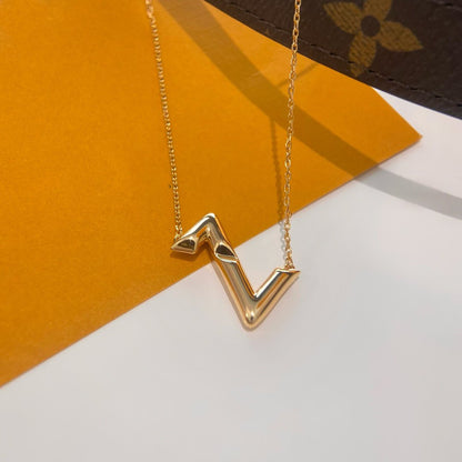[⭐Shinejoy]VOLTE UPSIDE DOWN NECKLACE