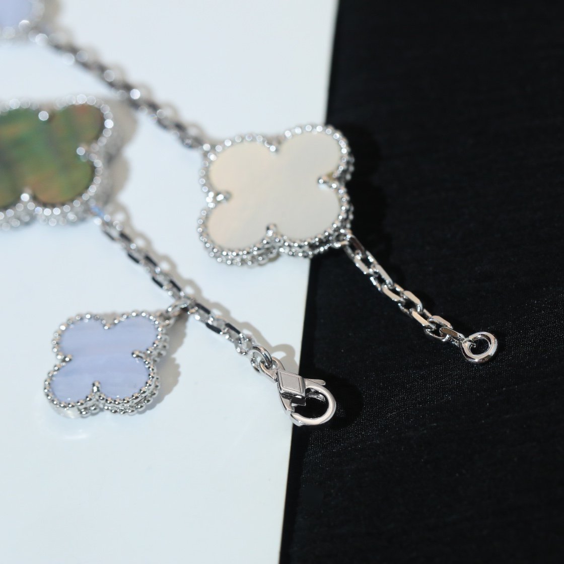 [⭐Shinejoy]CLOVER BRACELET 5 MOTIFS MOP CHALCEDONY SILVER