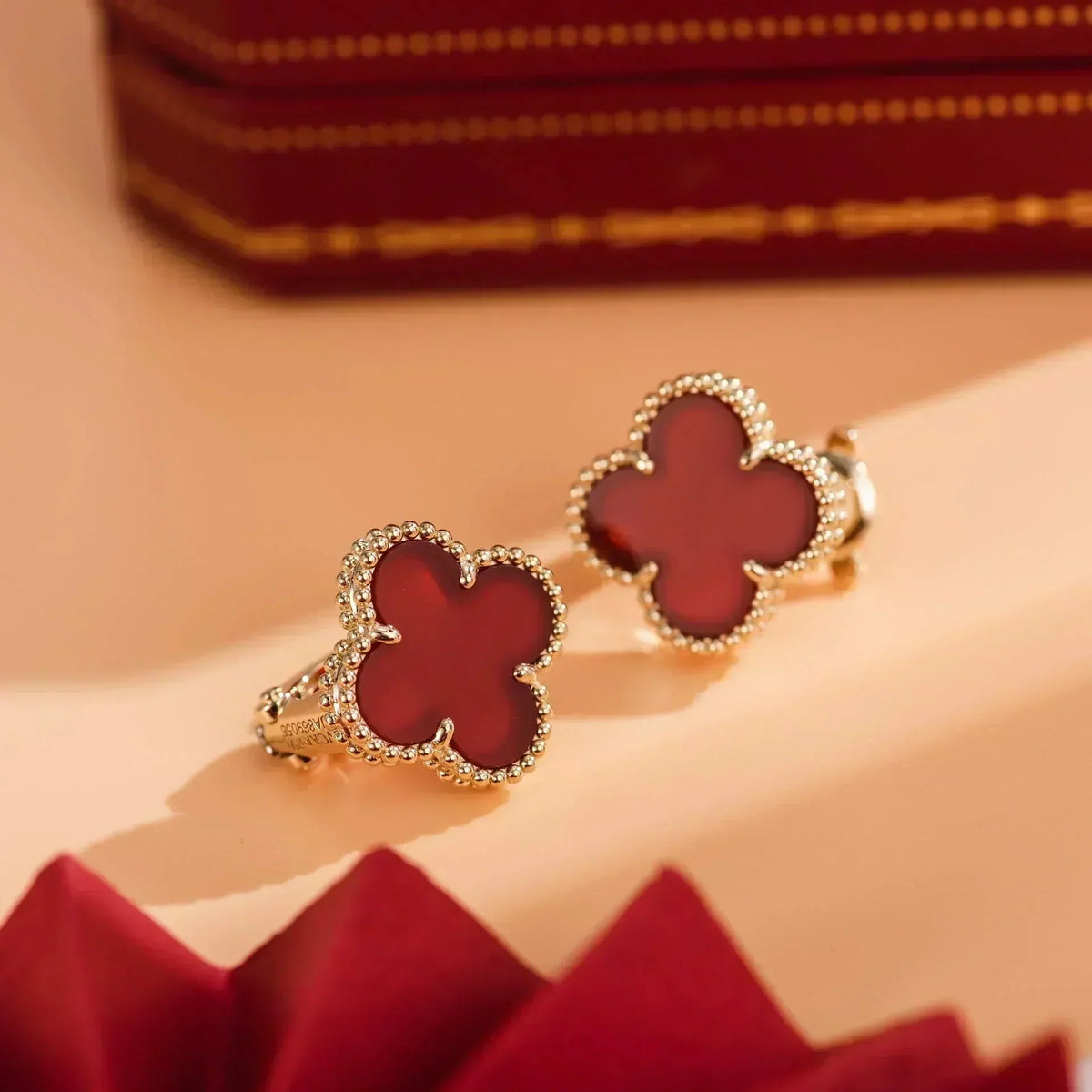 [⭐Shinejoy]CLOVER MEDIUM 1 MOTIFS CARNELIAN  EARRINGS