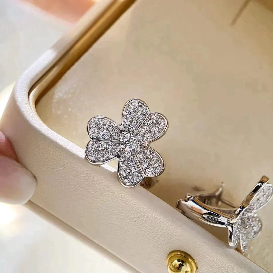 [⭐Shinejoy]CLOVER COMOS DIAMOND EARRINGS SILVER