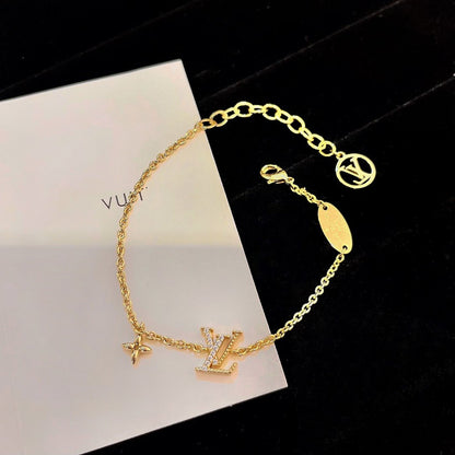 [⭐Shinejoy]LOGO STAR MOTIF GOLD BRACELET