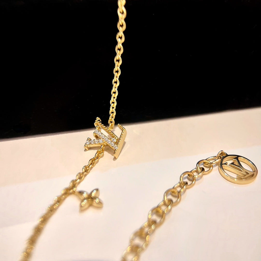 [⭐Shinejoy]LOGO STAR MOTIF GOLD BRACELET