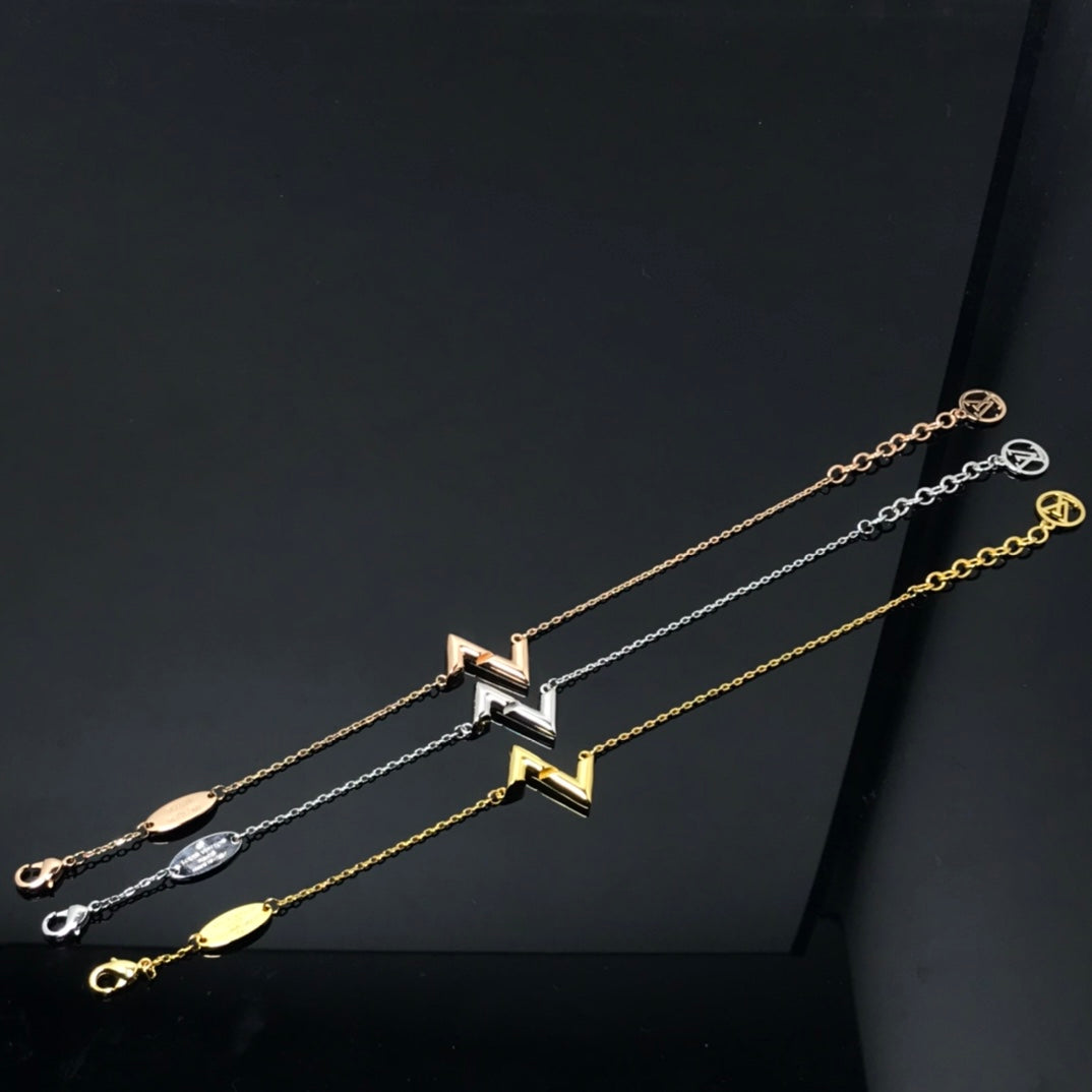 [⭐Shinejoy]VOLT LV LOGO BRACELET