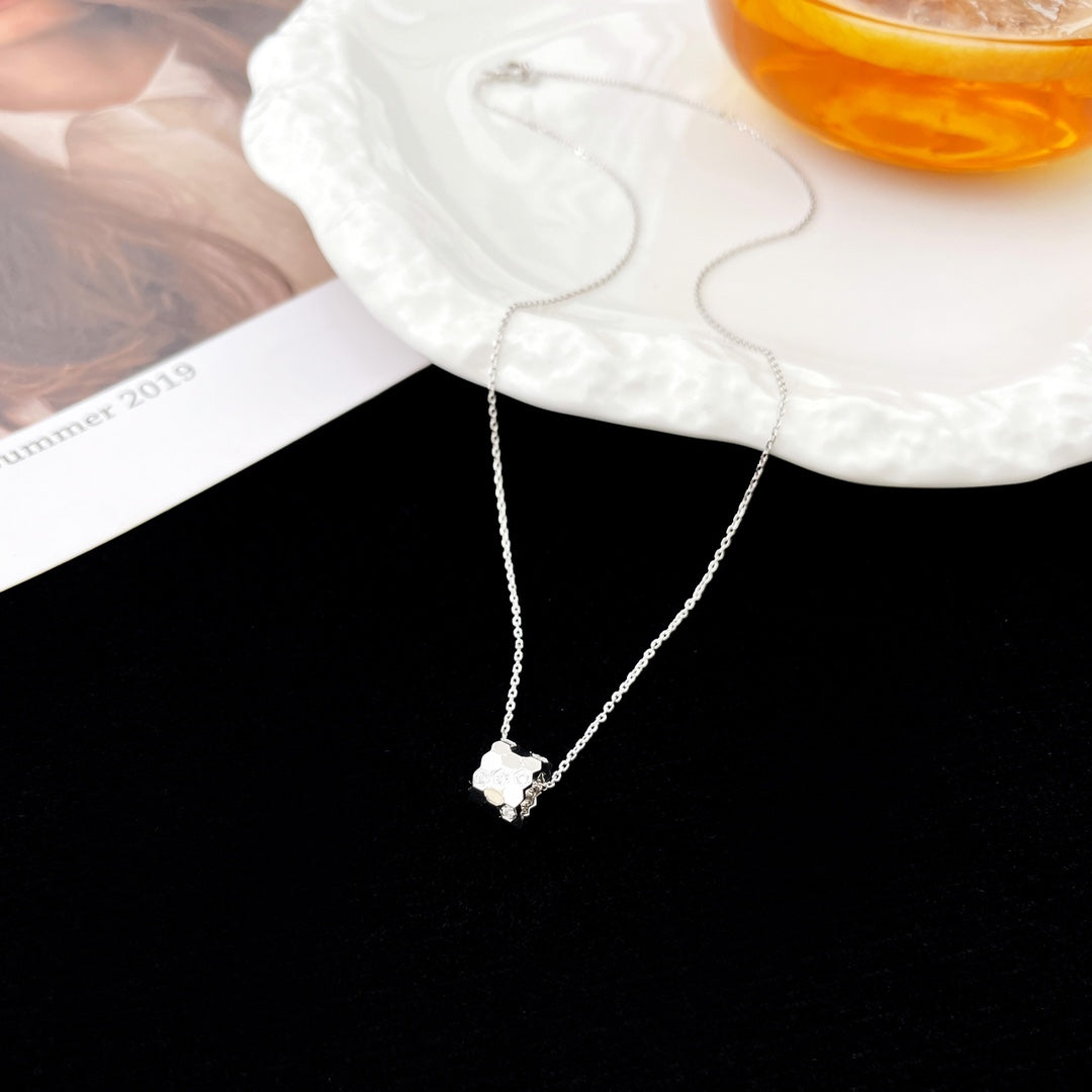 [⭐Shinejoy]BEE MINI PEDANT DIAMOND NECKLACE