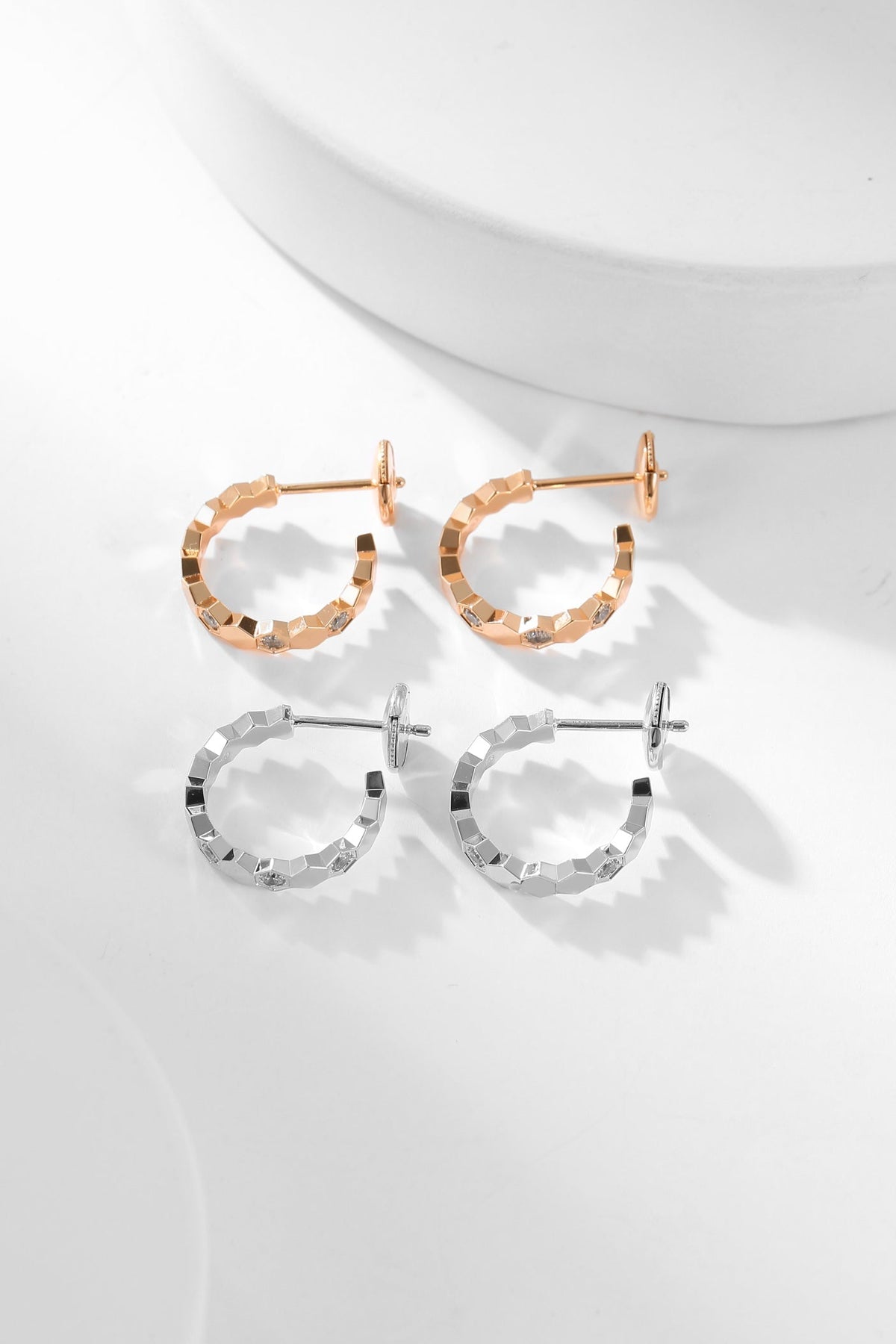 [⭐Shinejoy]BEE LOVE DIAMOND HOOP EARRINGS