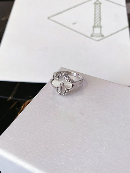 [⭐Shinejoy]CLOVER SILVER RING