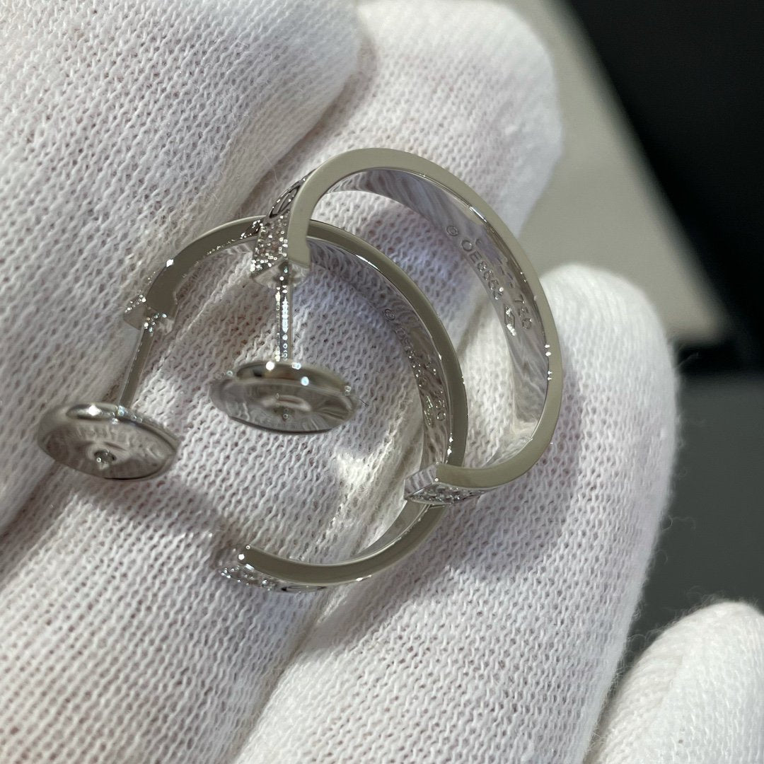 [⭐Shinejoy]LOVE DIAMOND SILVER HOOP EARRINGS
