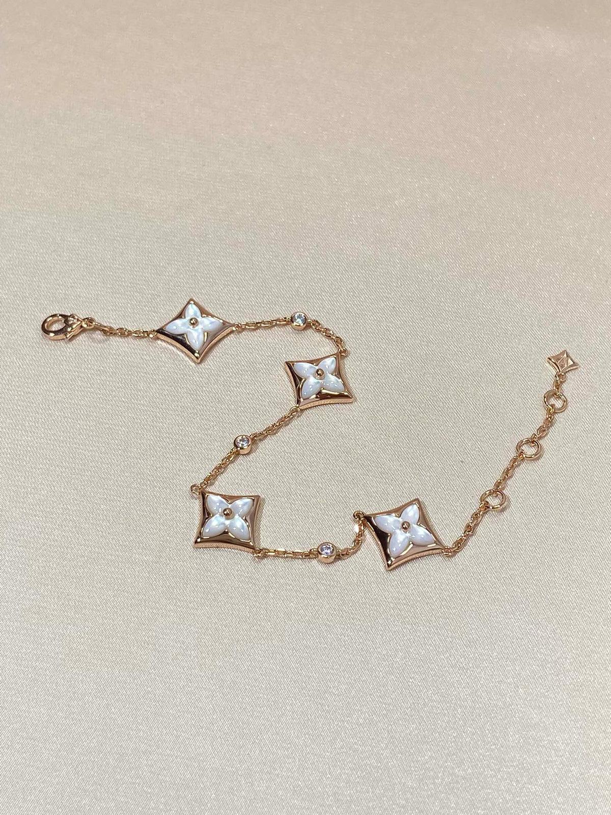 [⭐Shinejoy]STAR 4 MOTIF MOP DIAMOND PINK GOLD BRACELET