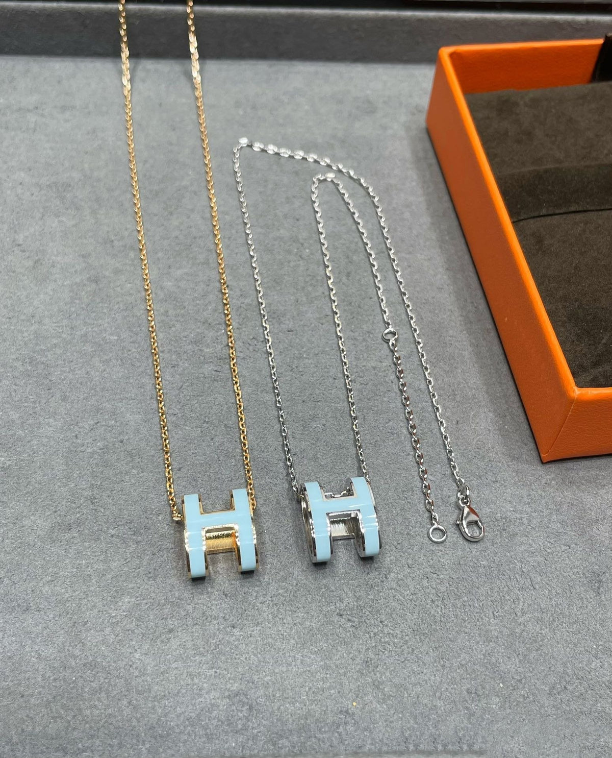 [⭐Shinejoy]POP H SKY BLUE NECKLACE