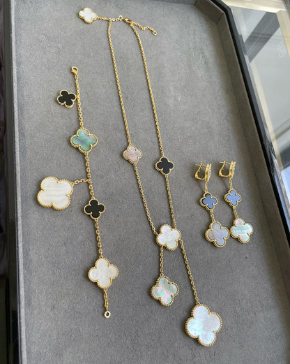 [⭐Shinejoy]CLOVER 3 MOTIF MOP ONYX DARK MOP PINK GOLD EARRINGS