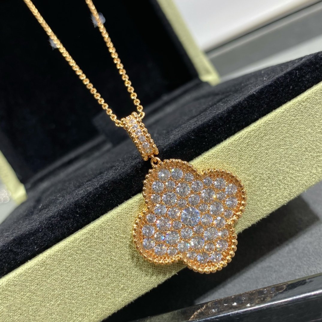 [⭐Shinejoy]CLOVER 25MM LARGE PEDANT DIAMOND PAVED LONG NECKLACE