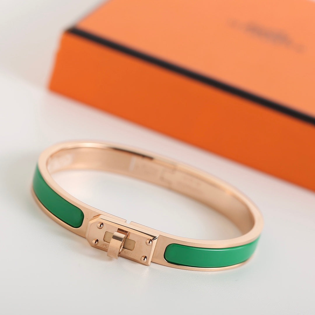 [⭐Shinejoy]HM KELLY GREEN BRACELET