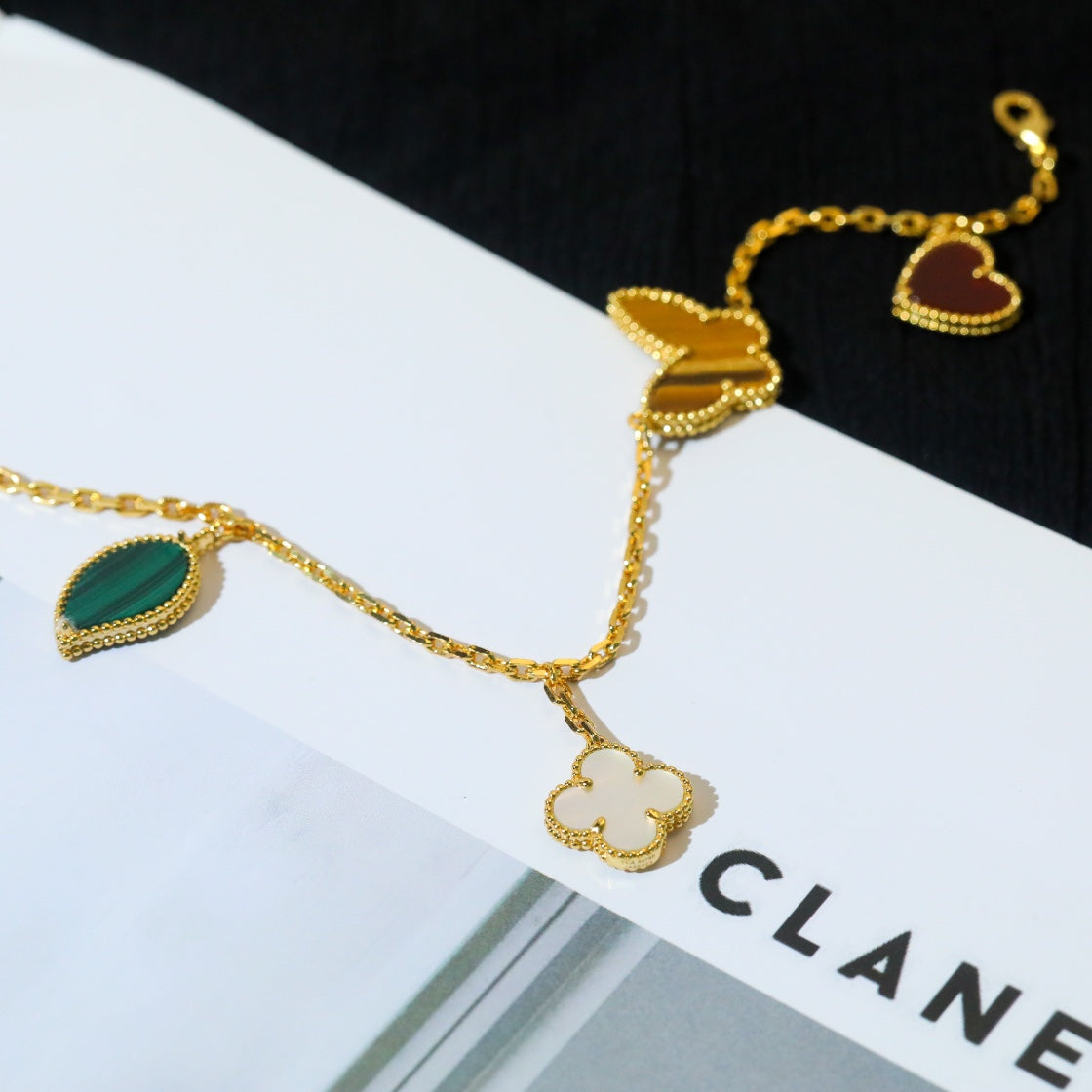 [⭐Shinejoy]LUCKY SPRING 5 MOTIF GOLD BRACELET