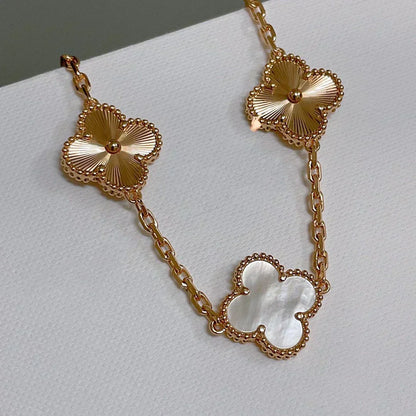 [⭐Shinejoy]CLOVER WHITE PEARL MOP 5 MOTIF BRACELET COLLECTION