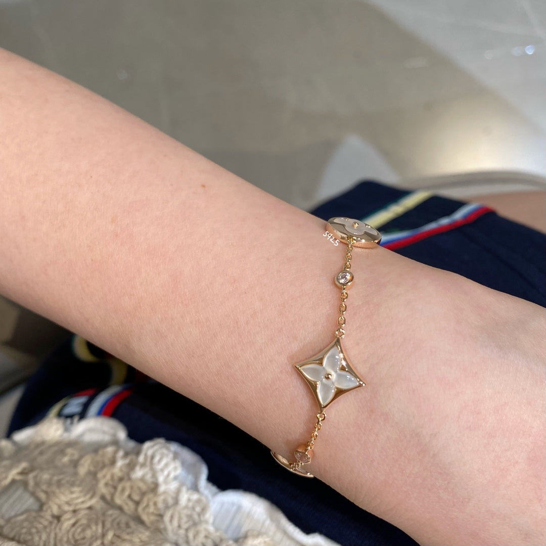 [⭐Shinejoy]STAR AND SUN 4 MOTIF WHITE MOP PINK GOLD BRACELET