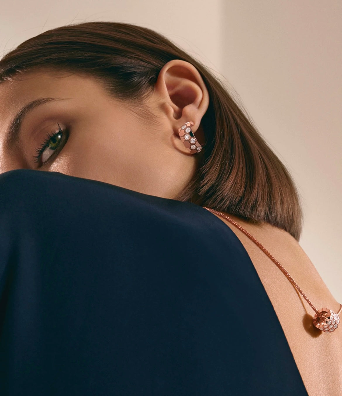 [⭐Shinejoy]BEE LOVE DIAMOND HOOP EARRINGS