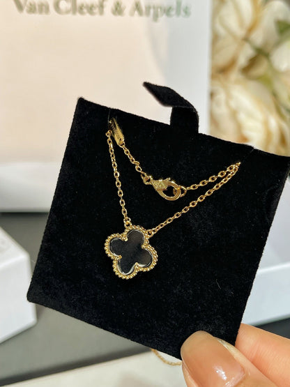 [⭐Shinejoy]CLOVER ROCK CRYSTAL ROSE GOLD NECKLACE