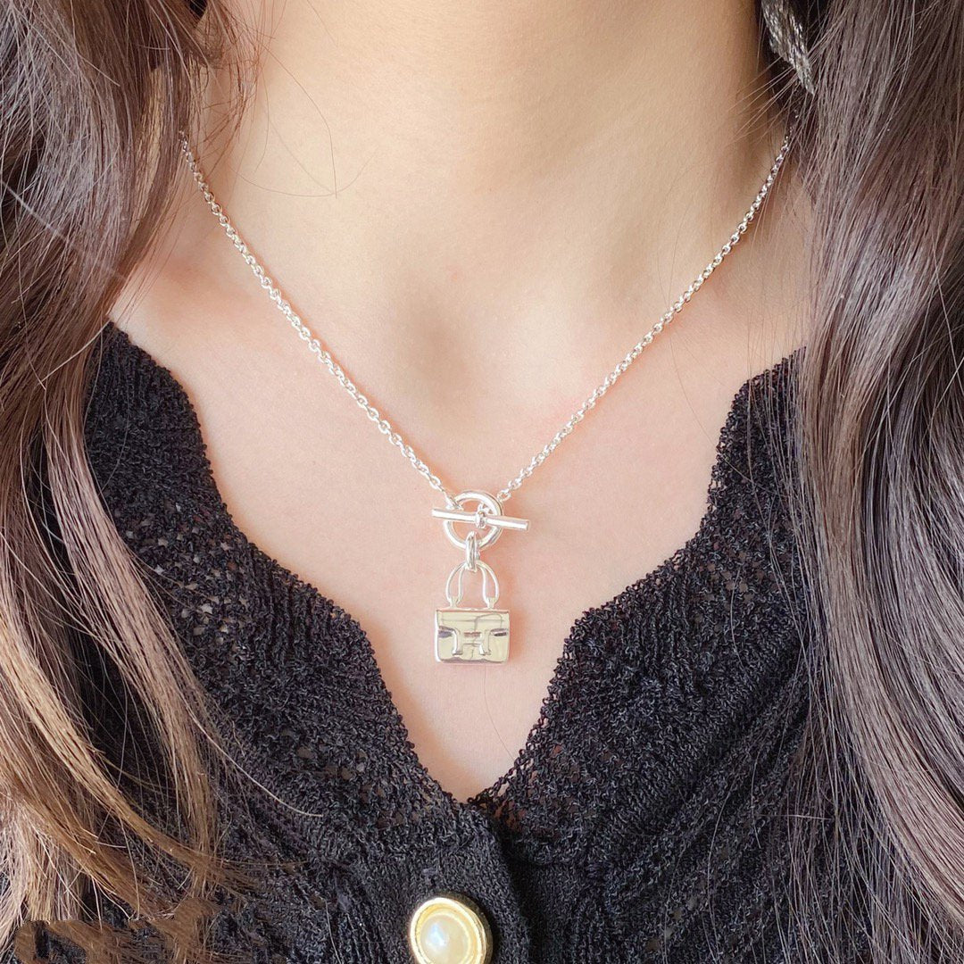 [⭐Shinejoy]CONSTANCE PEDANT SILVER NECKLACE