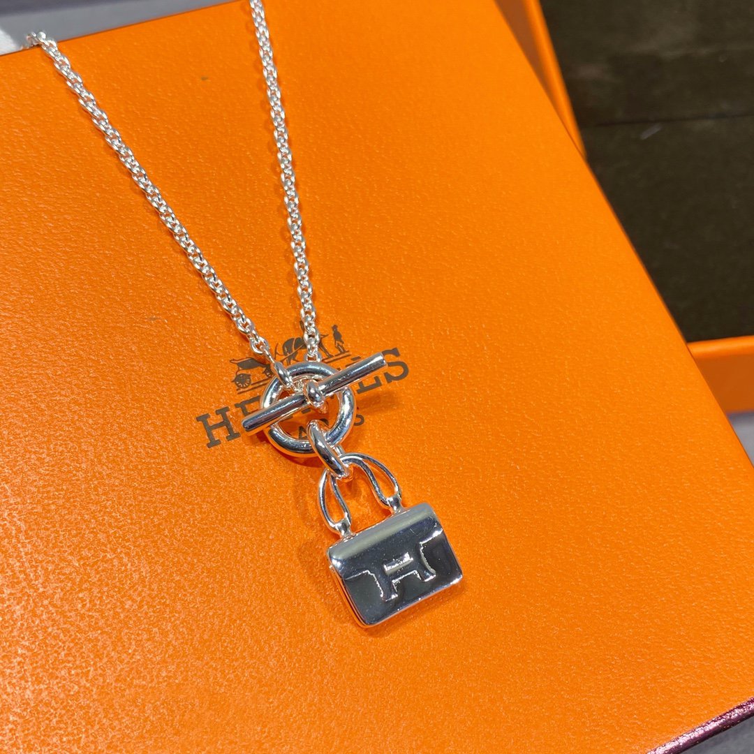 [⭐Shinejoy]CONSTANCE PEDANT SILVER NECKLACE