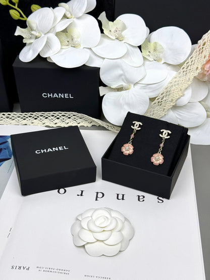 [⭐Shinejoy]26C Pink Camellia Enamel Pendant with Double C Earrings