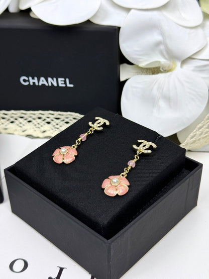 [⭐Shinejoy]26C Pink Camellia Enamel Pendant with Double C Earrings
