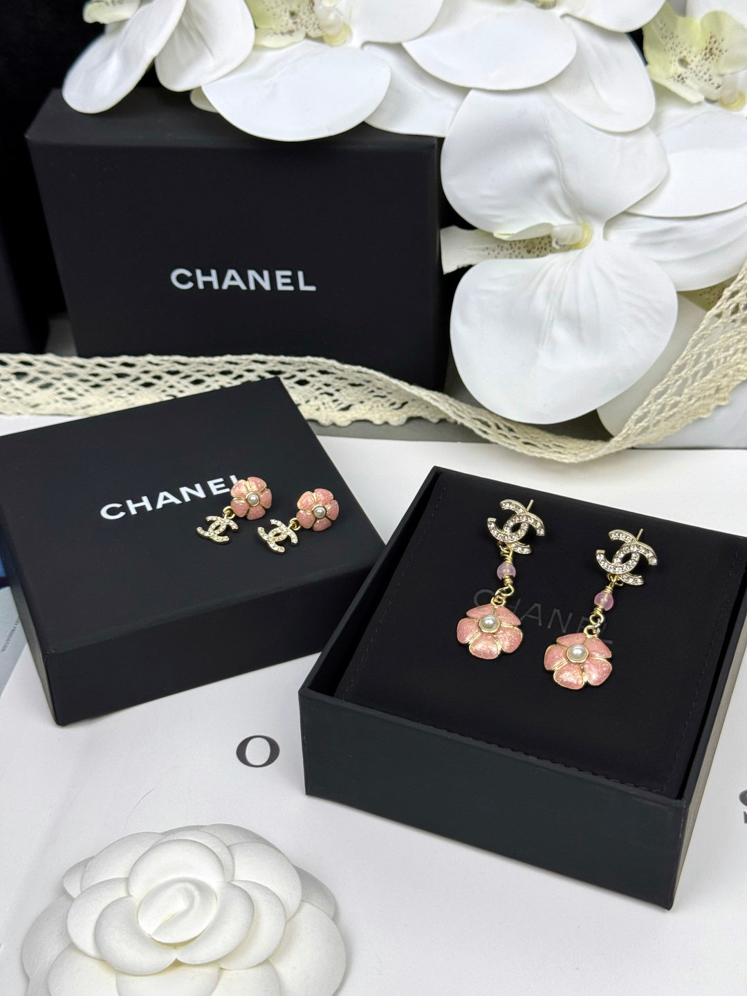 [⭐Shinejoy]26C Pink Camellia Enamel Pendant with Double C Earrings