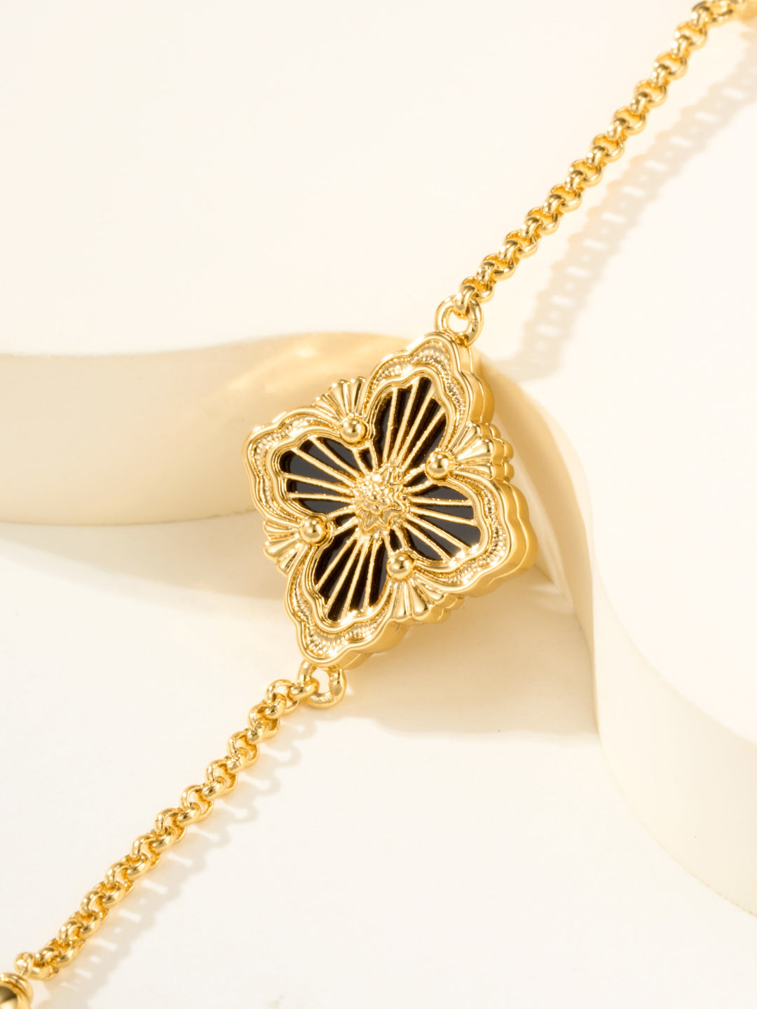 [⭐Shinejoy]B.C.L ENAMELED One-Flower Bracelet（Various Colors)