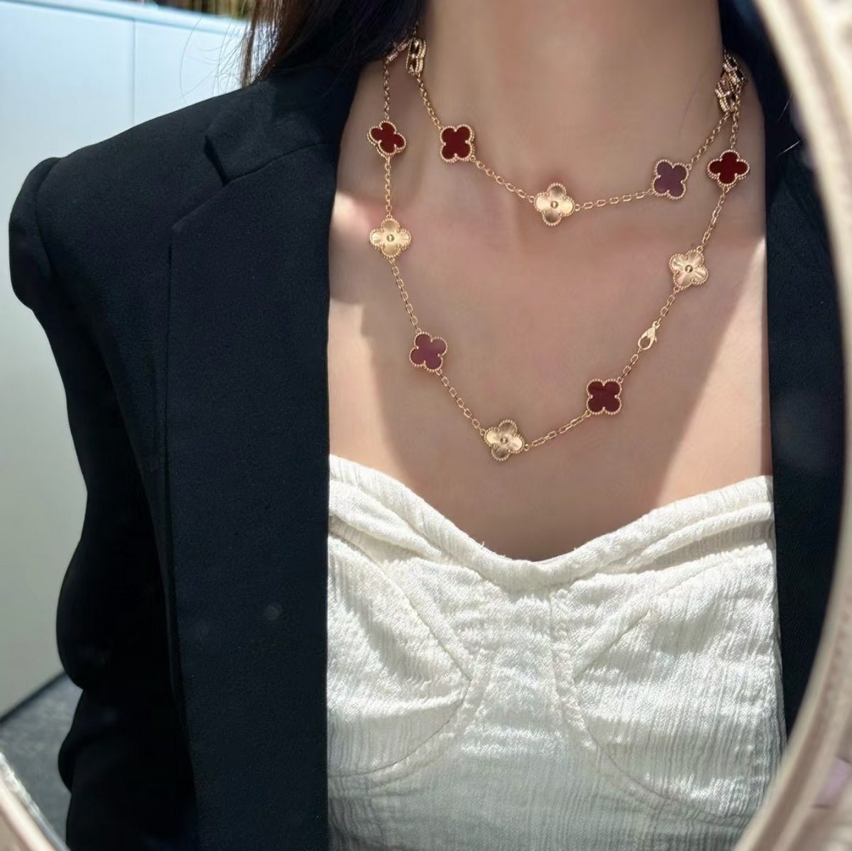[⭐Shinejoy]CLOVER 20 MOTIFS LASER CARNELIAN NECKLACE