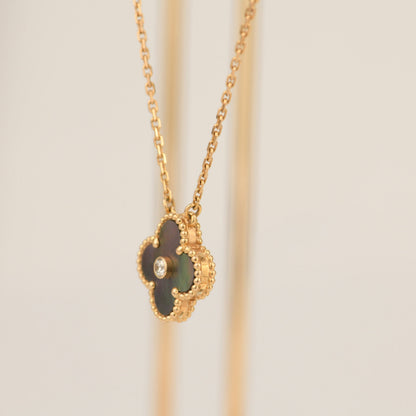 [⭐Shinejoy]CLOVER 15MM DIAMOND AND MOTHER-OF-GREY NECKLACE