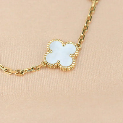 [⭐Shinejoy]CLOVER WHITE PEARL MOP 5 MOTIF BRACELET COLLECTION