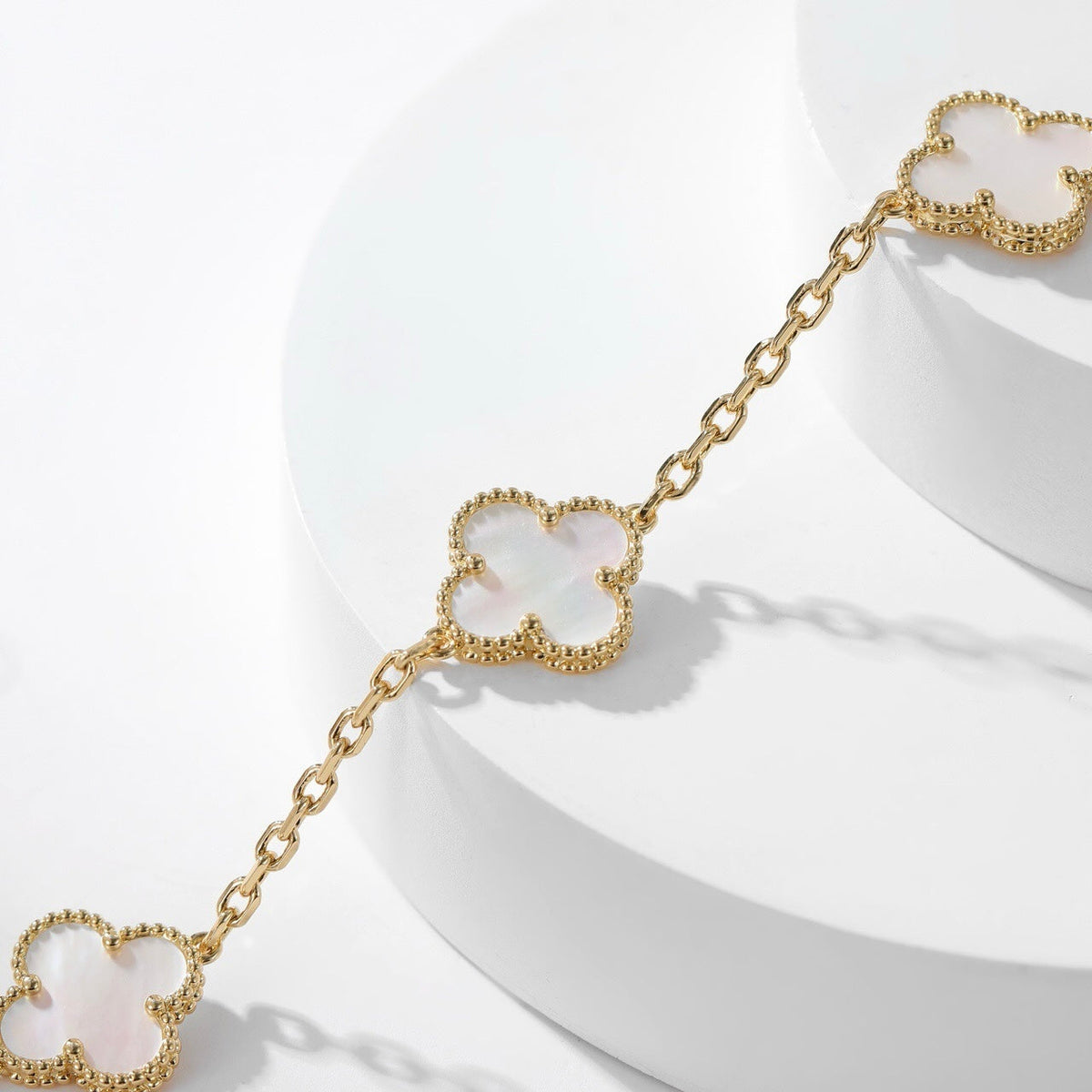 [⭐Shinejoy]CLOVER 10 MOTIFS WHITE MOTHER OF PEARL NECKLACE