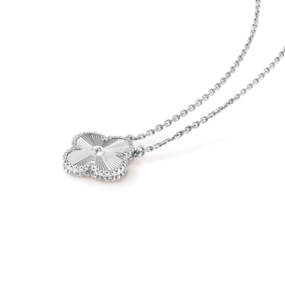 [⭐Shinejoy]CLOVER 15MM LASER NECKLACE SILVER