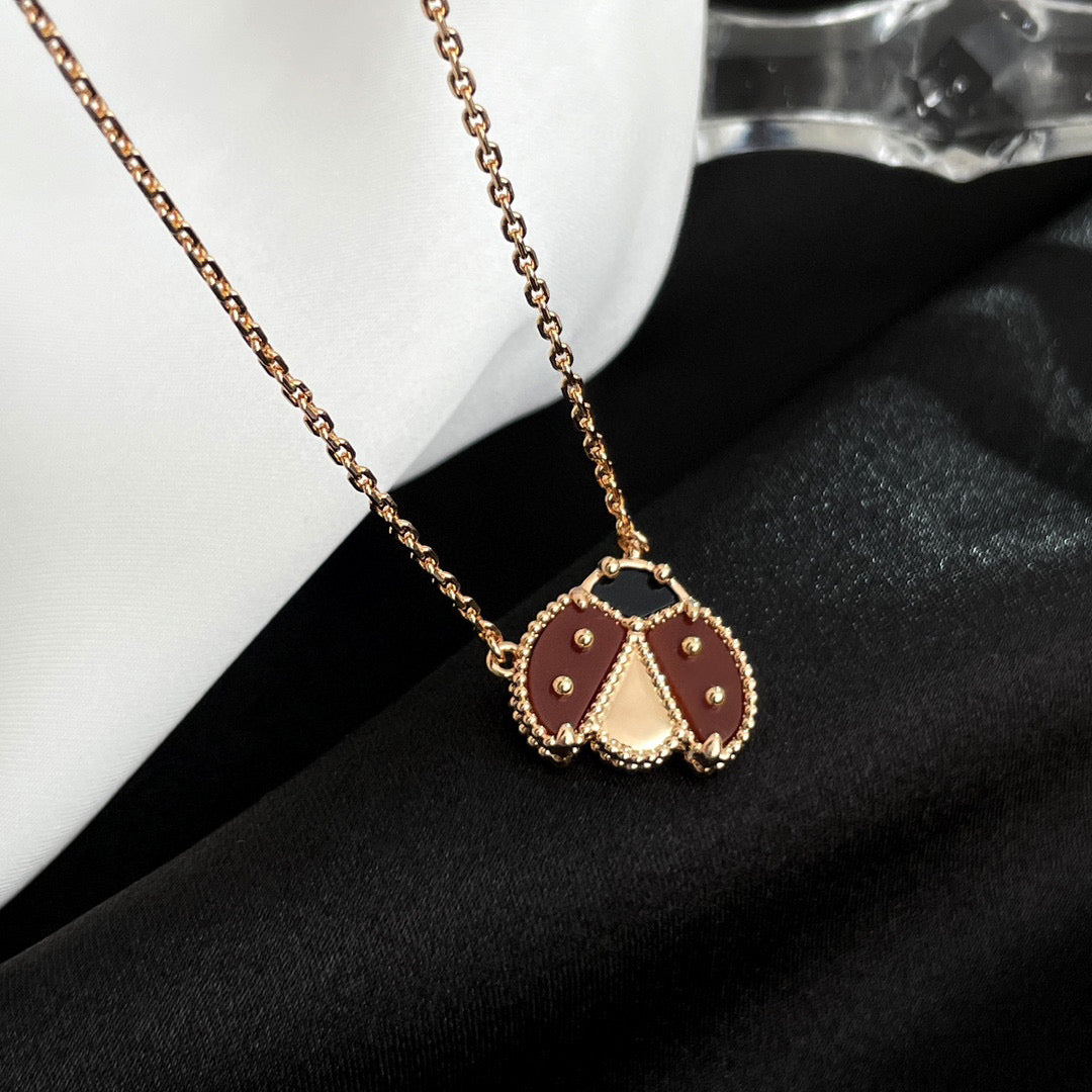 [⭐Shinejoy]LUCKY  CARNELIANS LADYBUG NECKLACE