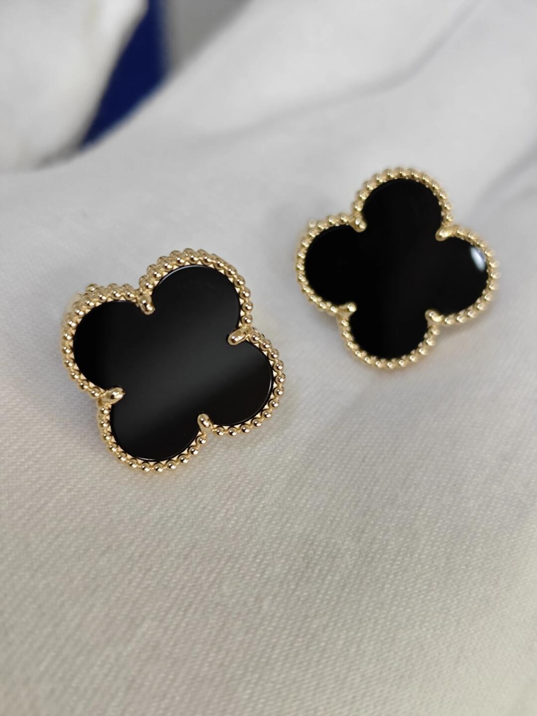 [⭐Shinejoy]CLOVER 20MM BLACK MOP EARRINGS