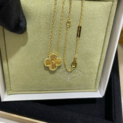 [⭐Shinejoy]CLOVER 15MM LASER NECKLACE