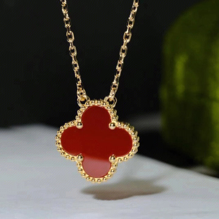 [⭐Shinejoy]CLOVER 15MM CARNELIAN SINGLE FLOWER NECKLACE