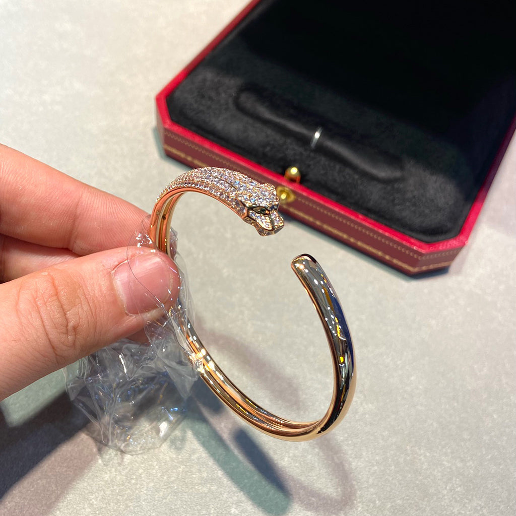 [⭐Shinejoy]PANTHERE HALF DIAMOND OPEN BRACELET