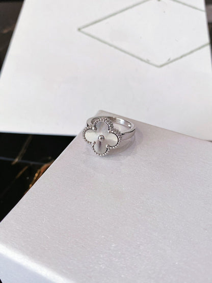 [⭐Shinejoy]CLOVER SILVER RING