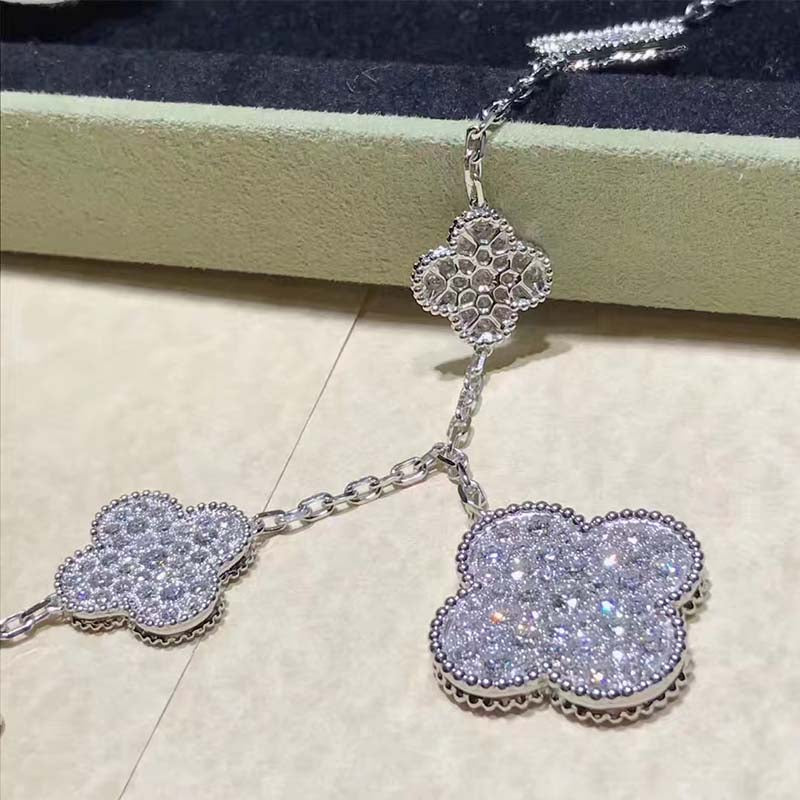 [⭐Shinejoy]CLOVER 6 MOTIFS SILVER DIAMOND BRACELET