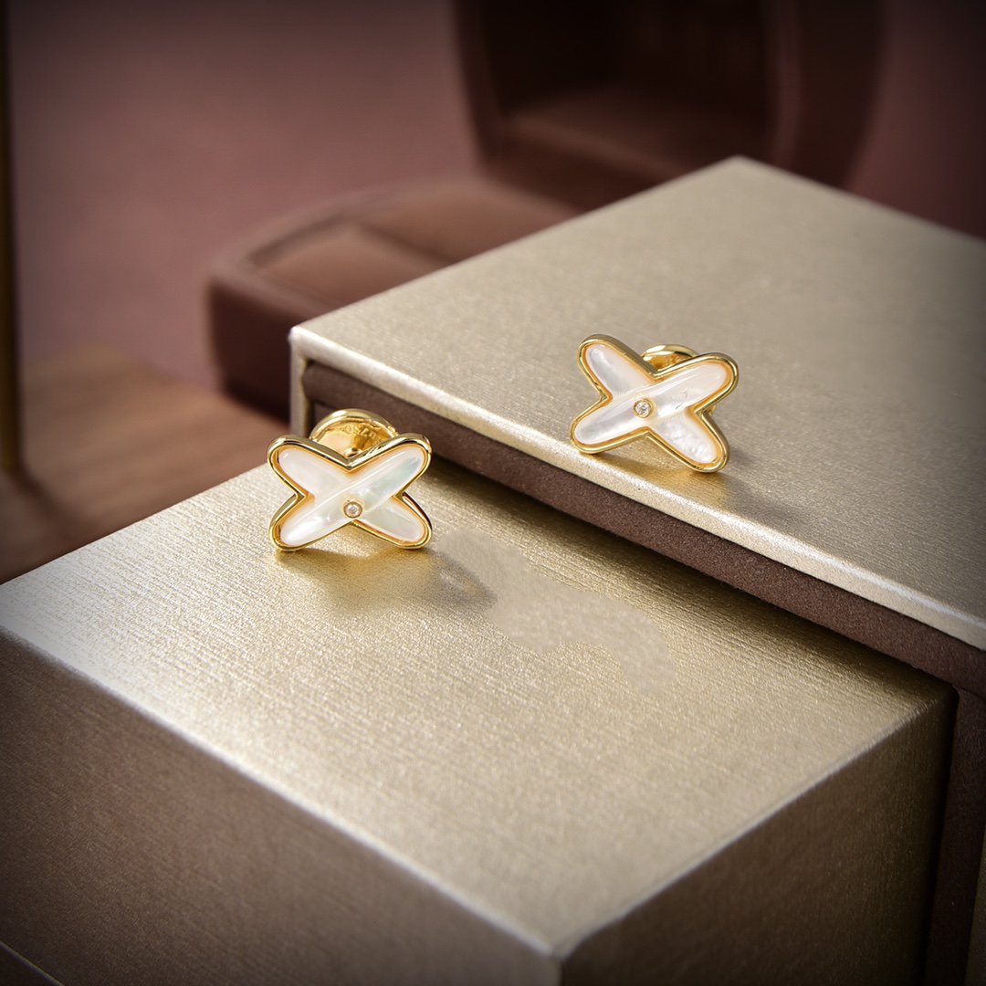 [⭐Shinejoy]JEUX DE WHITE MOP GOLD DIAMOND EARRINGS